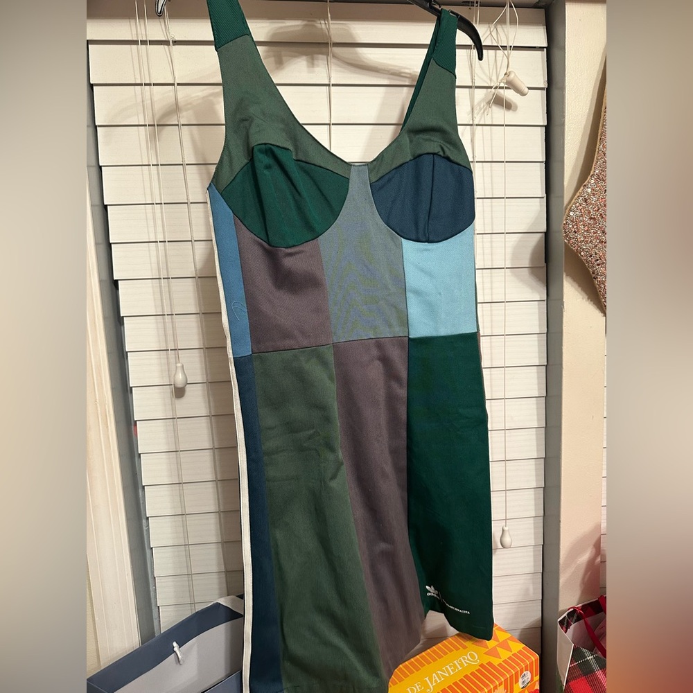 Adidas dress NWT